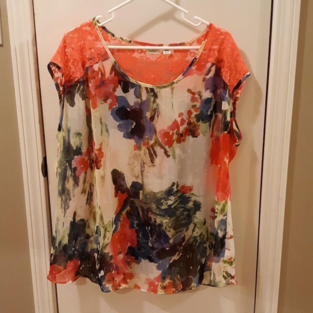 Cap sleeve top